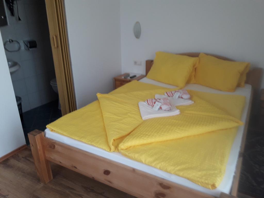 Gaestehaus Lutschounig Faak am See Kültér fotó